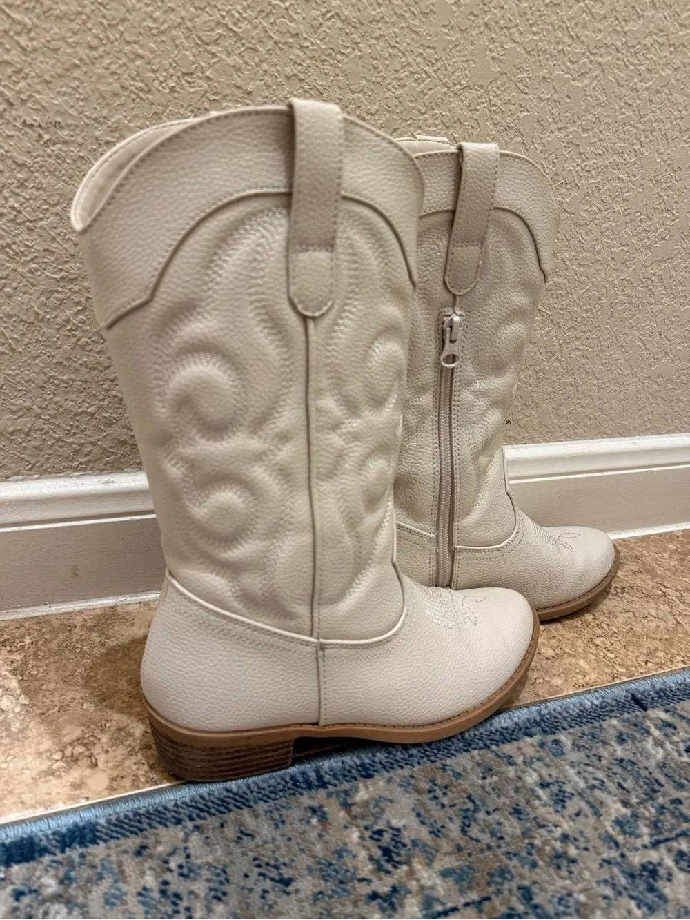 Cat & Jack Girls Cream Western Boots